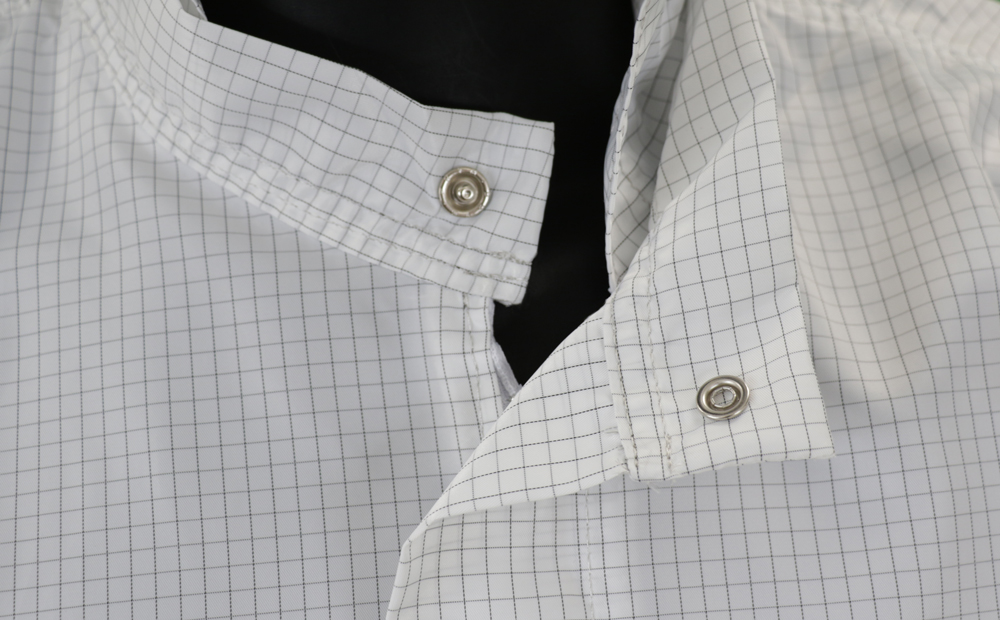 UNIF-STK-6000-BL-L OVEROL ANTIESTATICO BLANCO JYRSA - Imagen 3